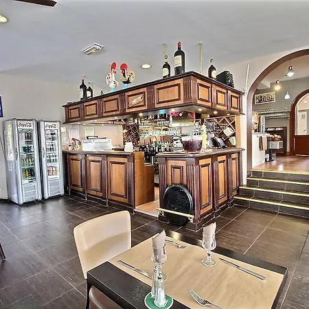 Hotel Chez Jean Paul 2*