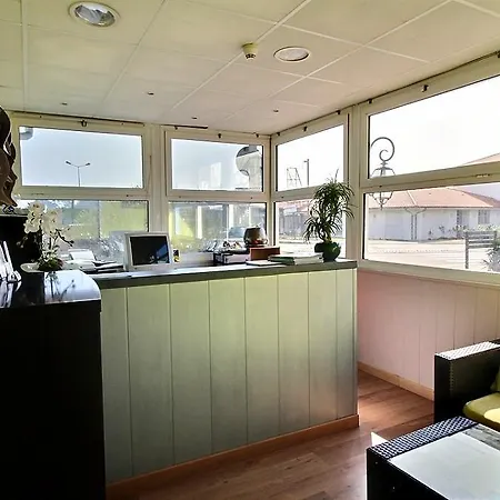 Hotell Chez Jean Paul